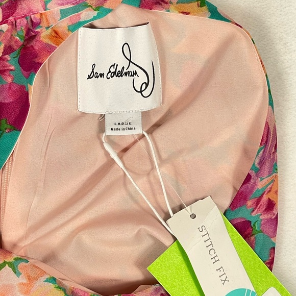 Gorgeous Floral Print Halter Top Dress. French romance, flowy, colorful poet - Picture 8 of 8